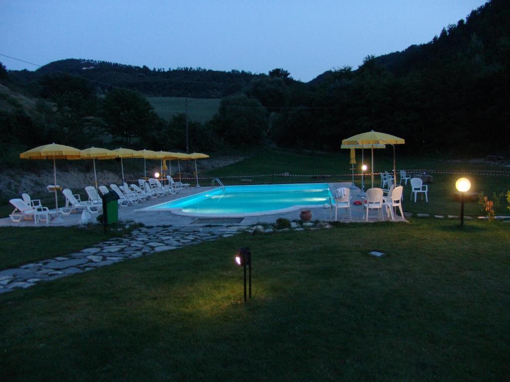 Agriturismo La Ferraia Pianello  Luaran gambar