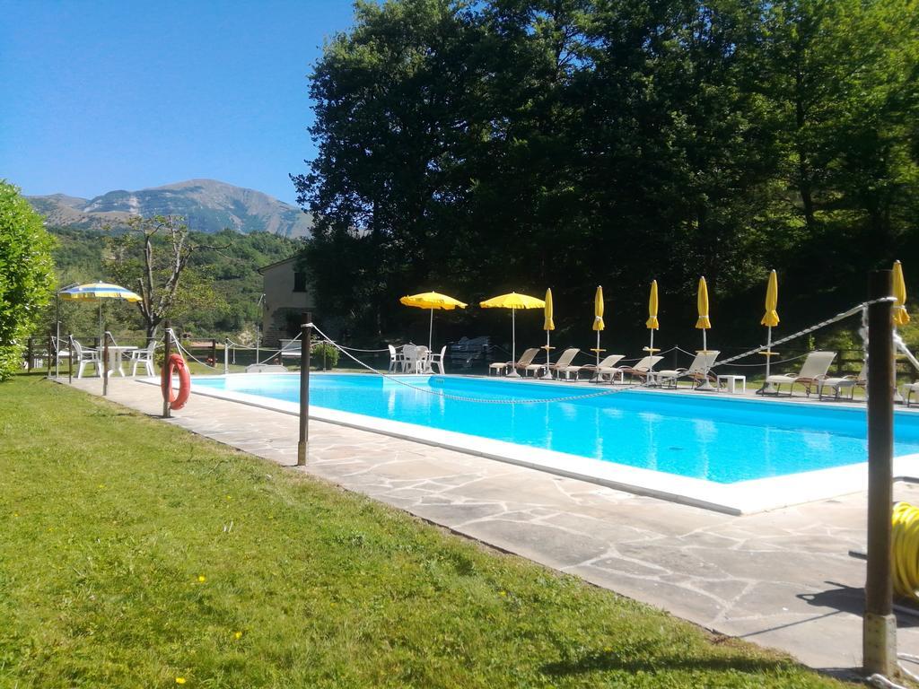 Agriturismo La Ferraia Pianello  Luaran gambar